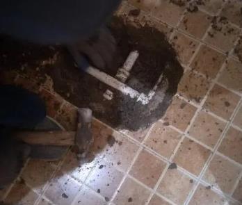 南充卫生间漏水维修公司为您分享下卫生间渗水如何处理及注意事项