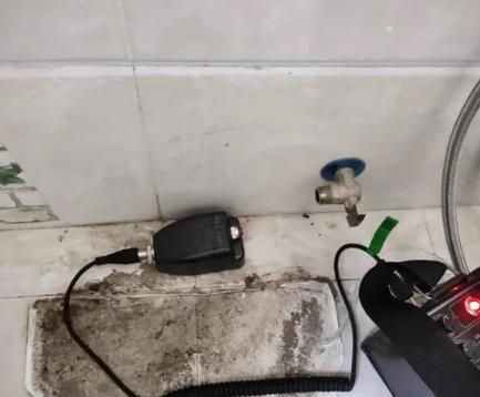 南充屋顶漏水维修公司分享下卫生间漏水的危害及解决方法